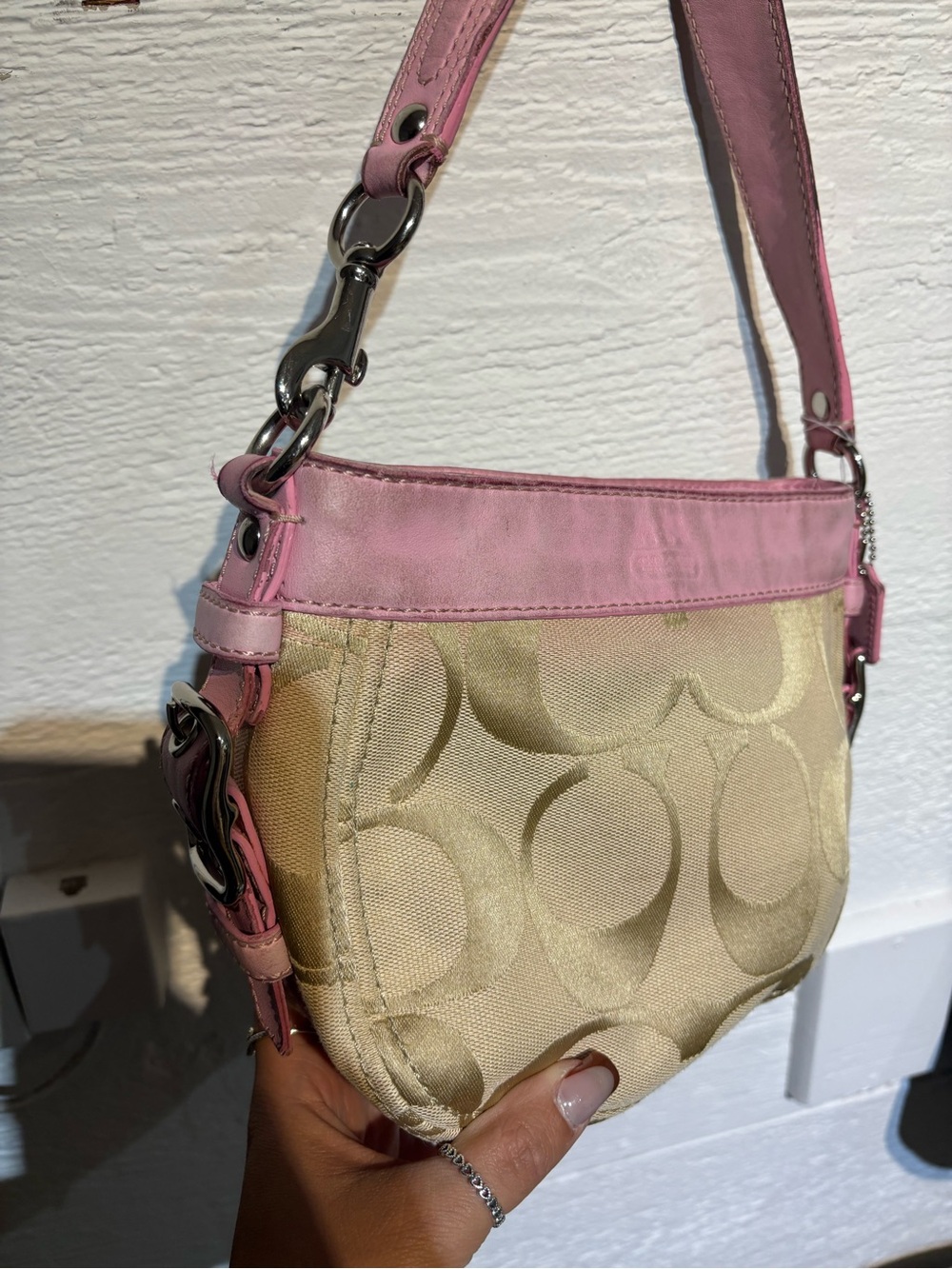 Pink Coach Mini Zoe - Picture 3 of 8